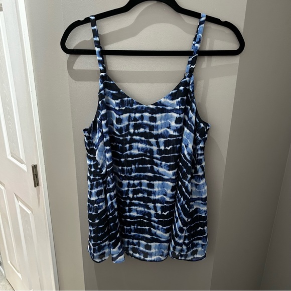 Torrid Sophie Swing Chiffon Tie Dye Blue-00 NWT - Picture 3 of 6